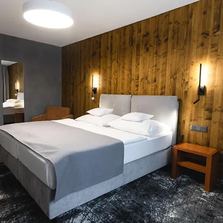 Hotel Horal 4*
